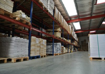 Entrepôt de stockage Color36